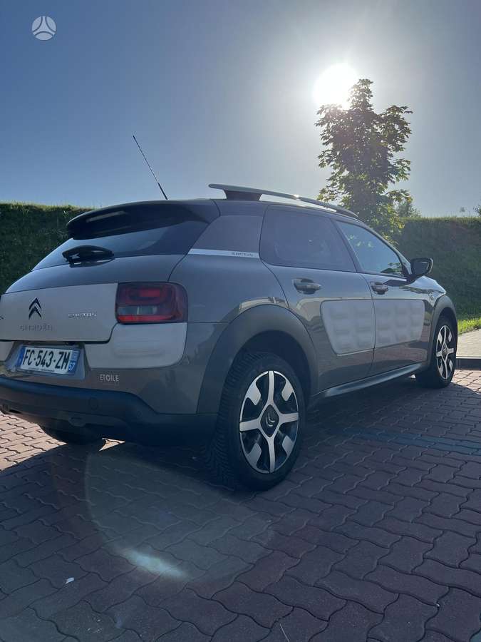 Citroen C4 Cactus, 1.6 l., hatchback