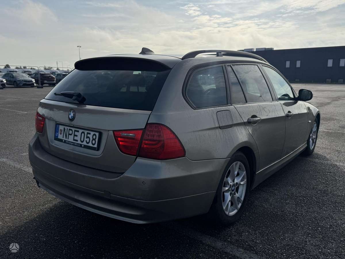 BMW 320, 2.0 l., wagon