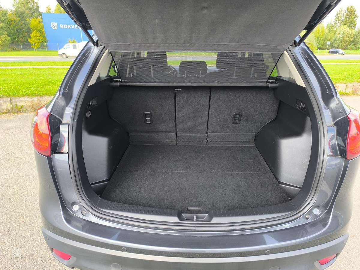 Mazda CX-5, 2.2 l., Внедорожник / Кроссовер