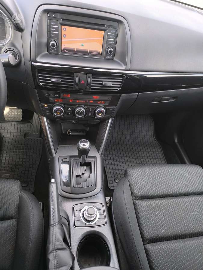 Mazda CX-5, 2.2 l., Внедорожник / Кроссовер
