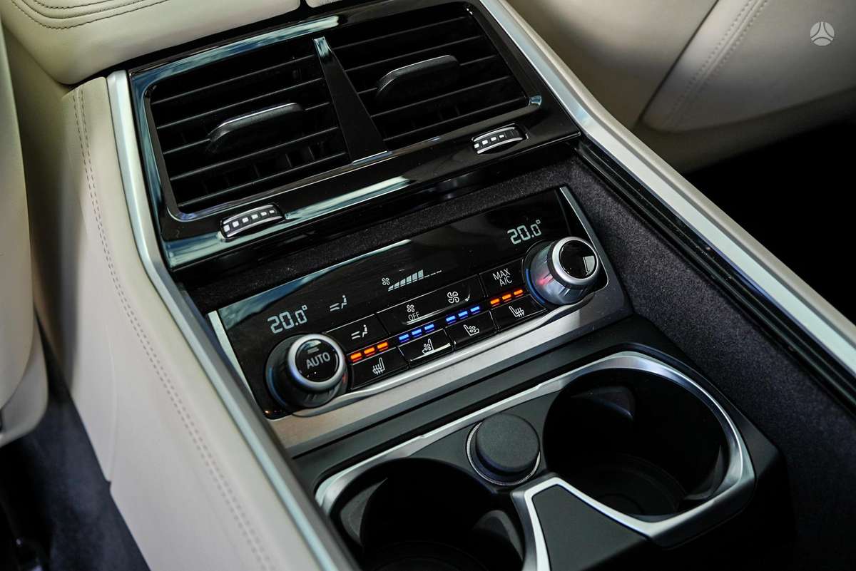 BMW 730, 3.0 l., Седан