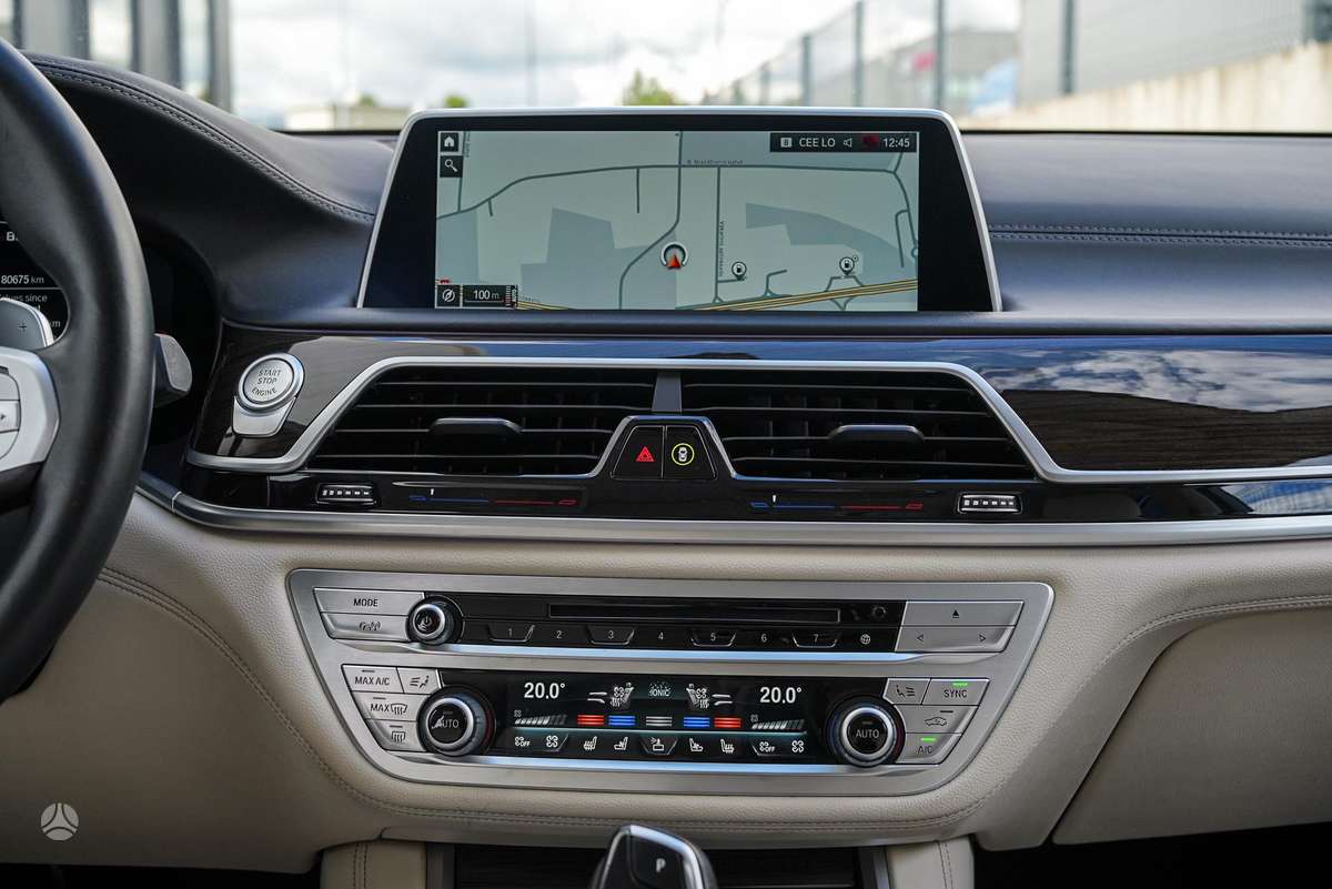BMW 730, 3.0 l., Седан