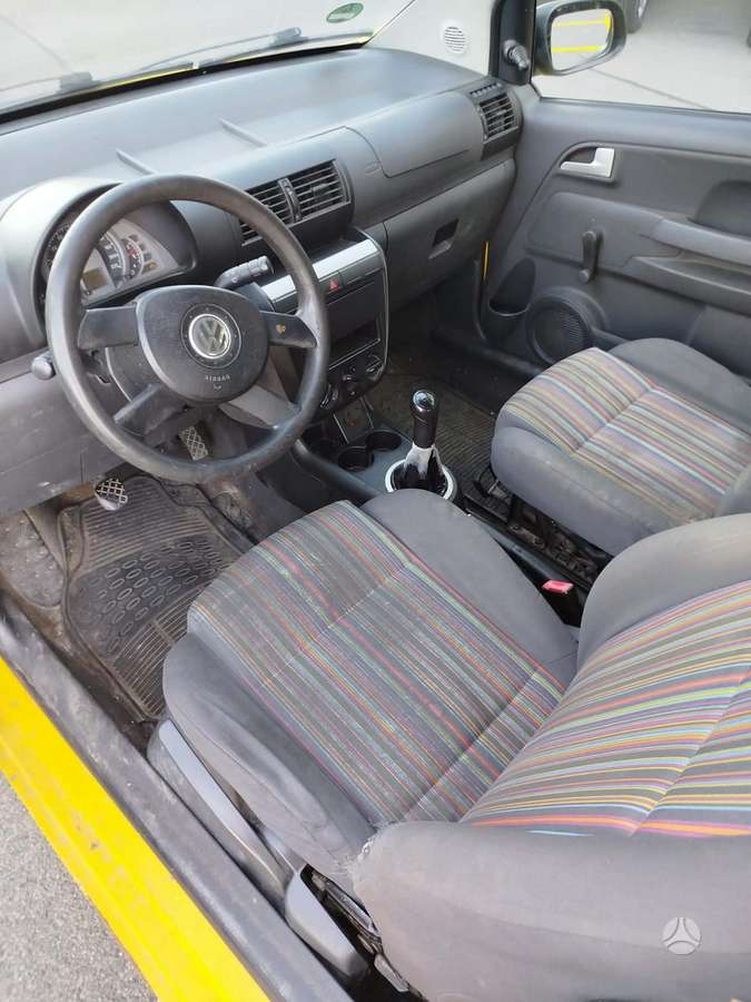 Volkswagen Fox, 1.2 l., hatchback