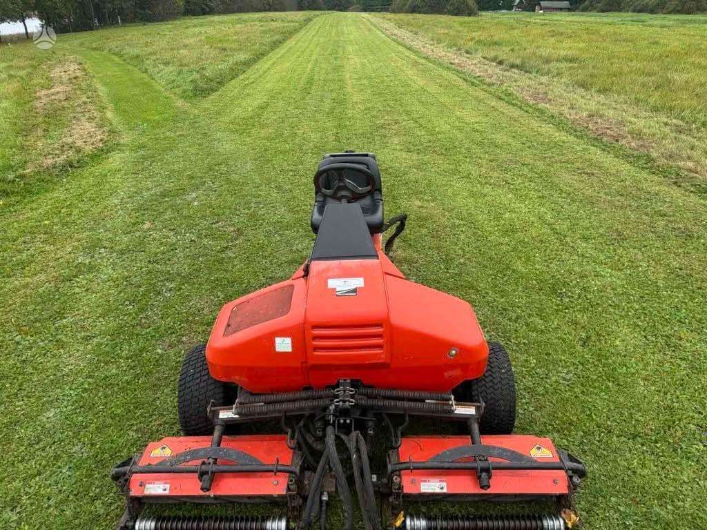 Jacobsen Tri King 1900D, garden machinery