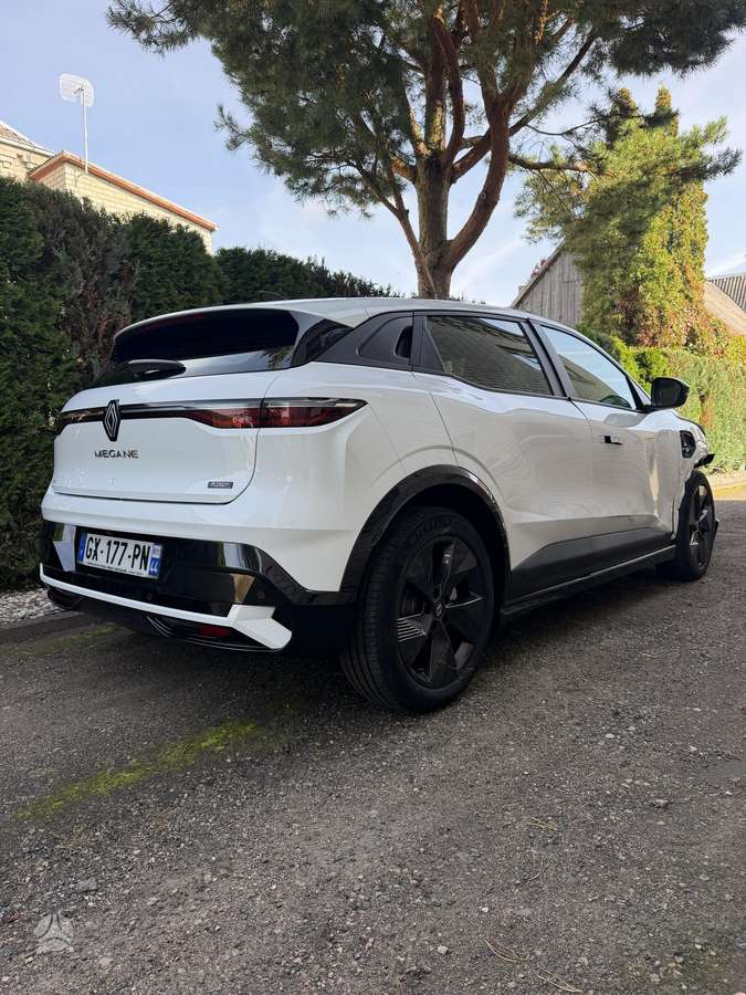 Renault Megane E-Tech, 40 kWh, hatchback