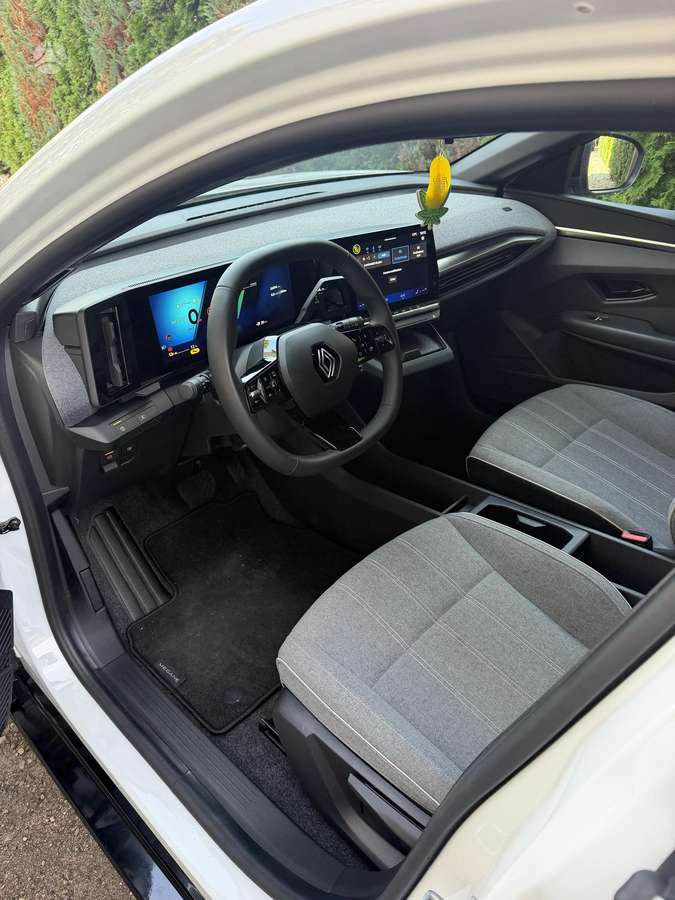Renault Megane E-Tech, 40 kWh, hatchback