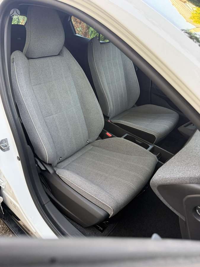 Renault Megane E-Tech, 40 kWh, hatchback