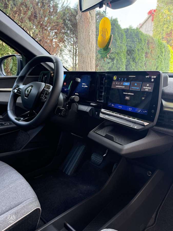Renault Megane E-Tech, 40 kWh, hatchback