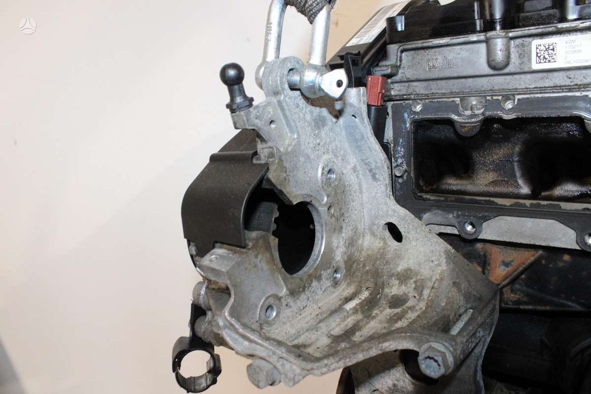 Volkswagen Golf, DCY, engine