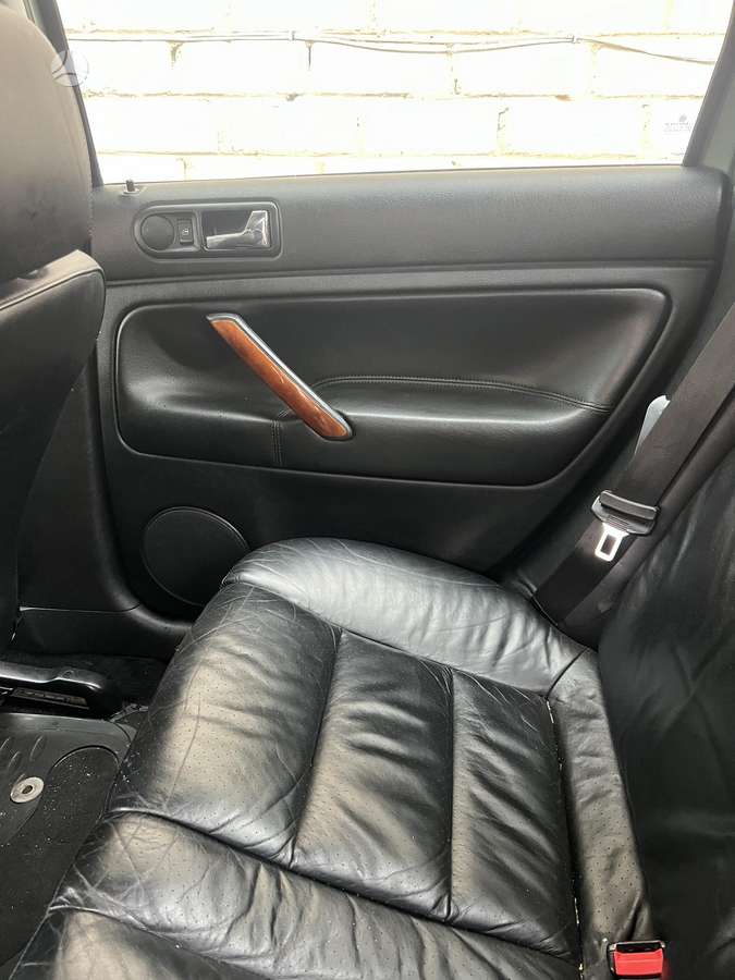 Volkswagen Passat - 6