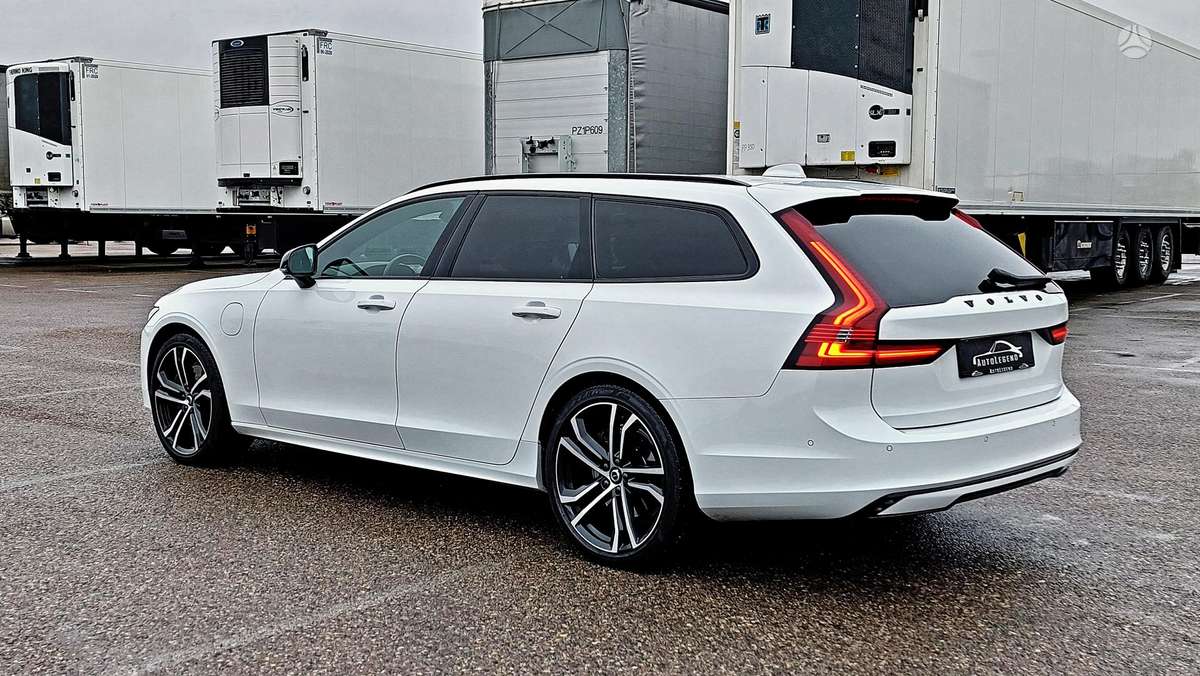 Volvo V90 - 8