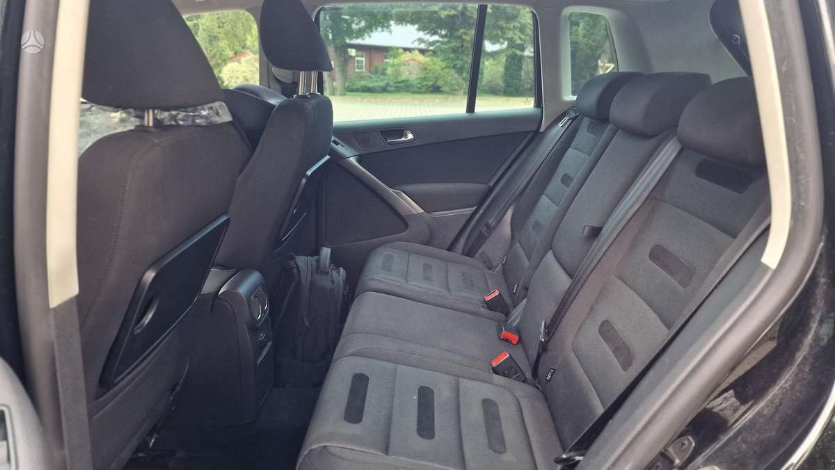 Volkswagen Tiguan - 7