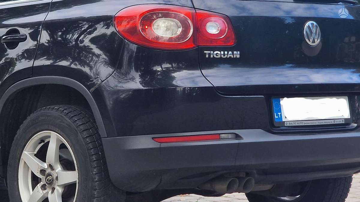 Volkswagen Tiguan - 4