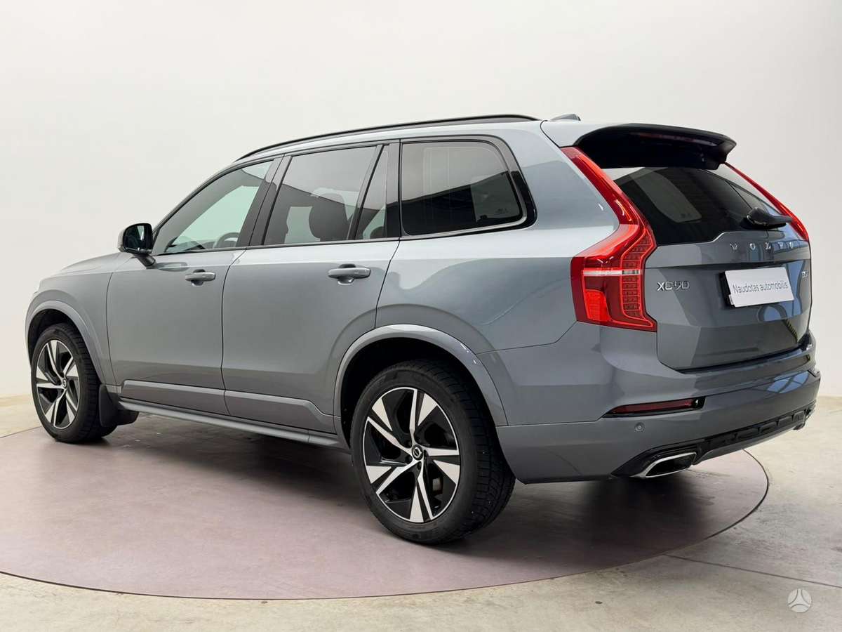 Volvo XC90 - 8