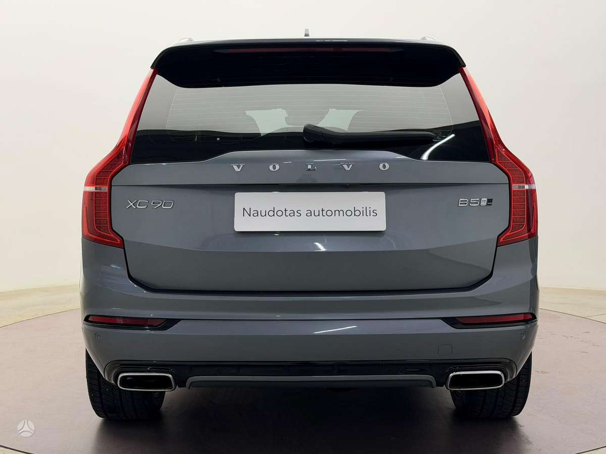 Volvo XC90 - 7