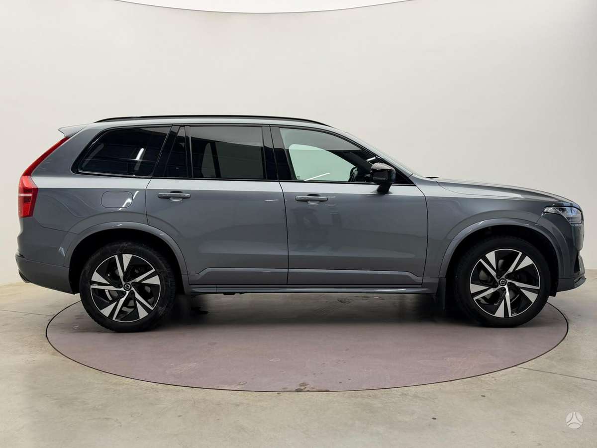 Volvo XC90 - 5