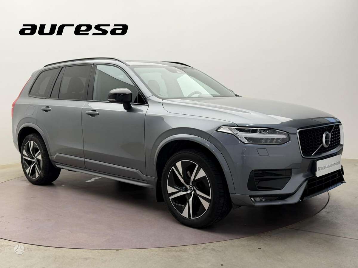 Volvo XC90 - 1