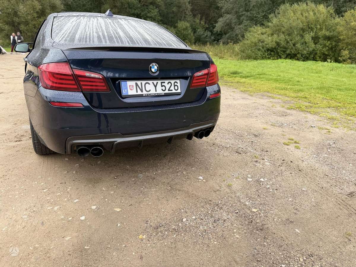 BMW 535, 3.5 l., Седан