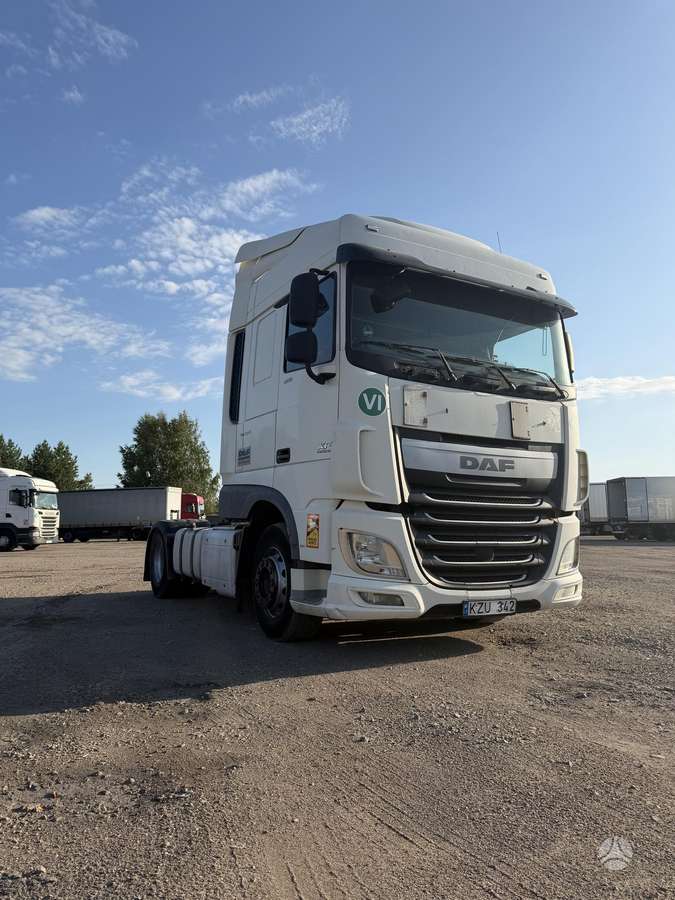 DAF XF106, double sleeper