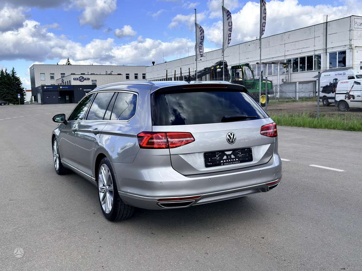 Volkswagen Passat - 9