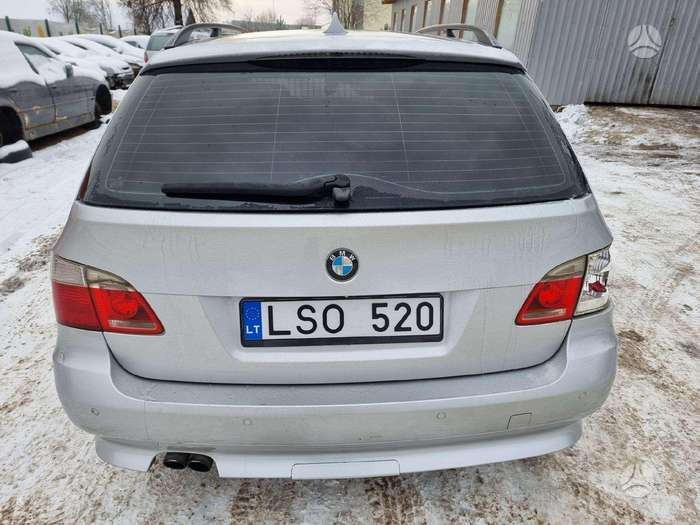 BMW 525