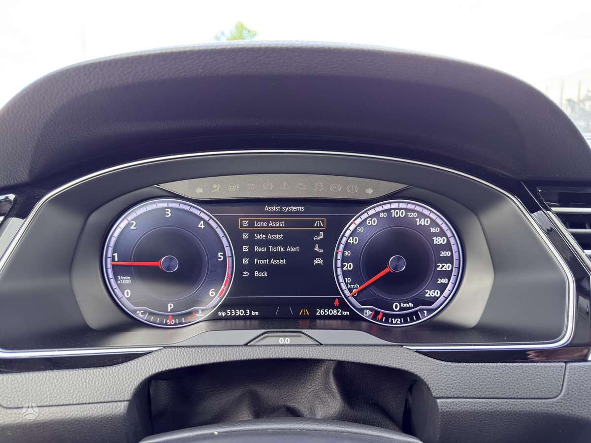 Volkswagen Passat, 2.0 l., Универсал