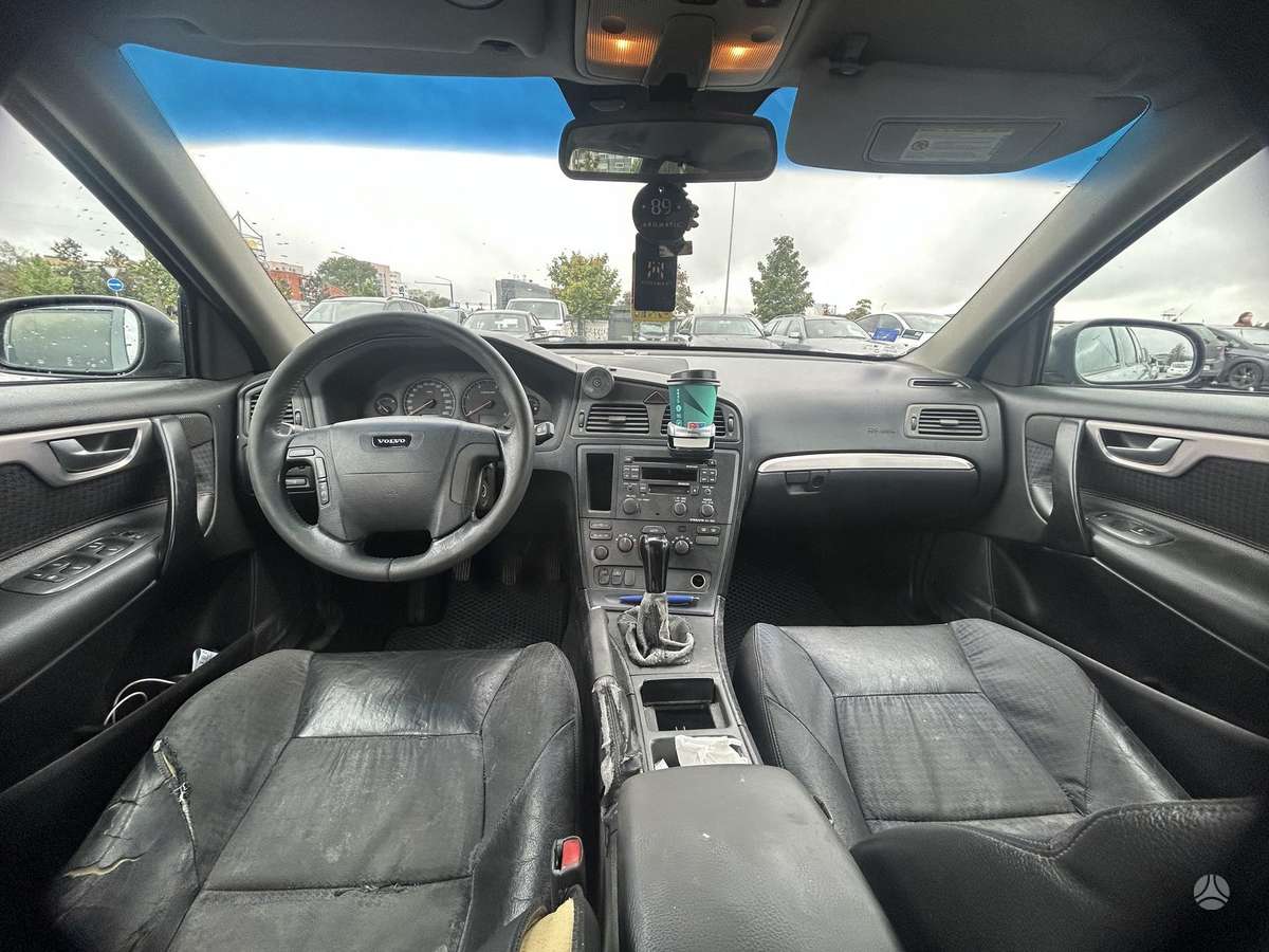 Volvo V70, 2.4 l., wagon