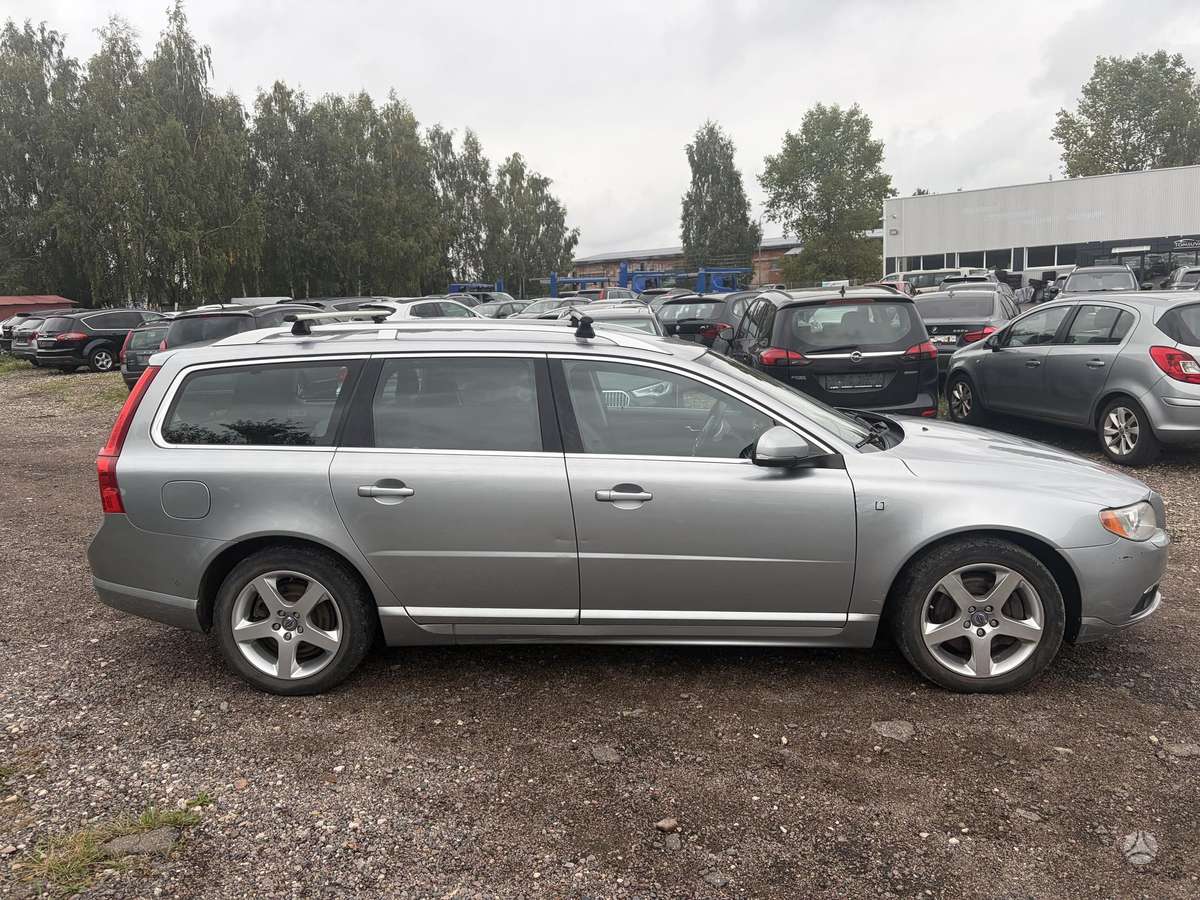 Volvo V70 - 4