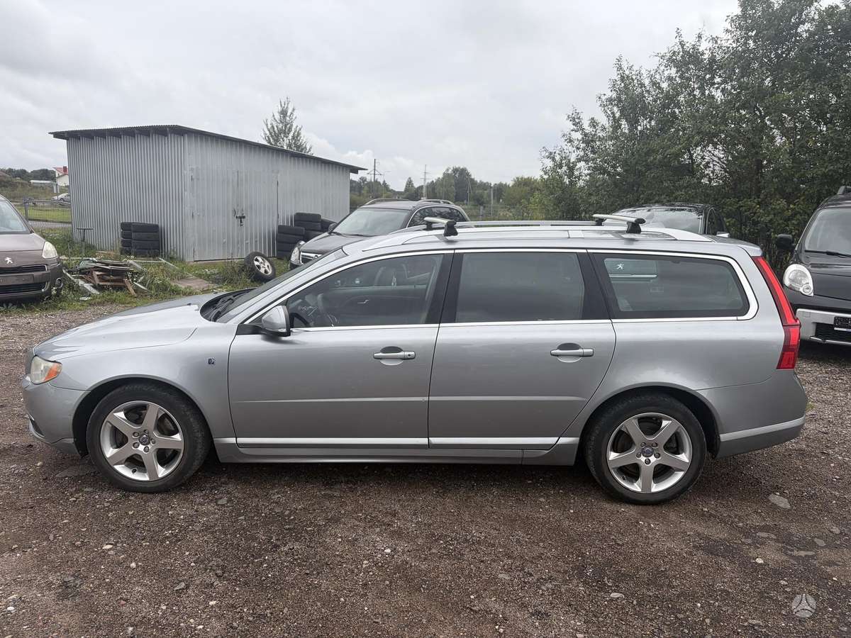 Volvo V70, 2.0 l., wagon