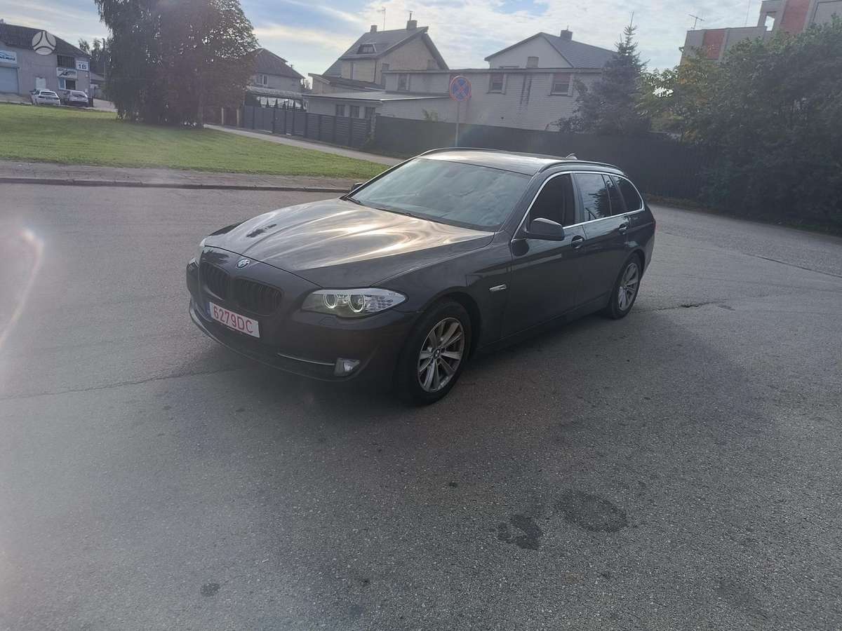BMW 520, 2.0 l., Универсал