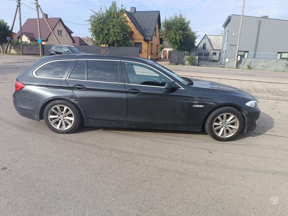 BMW 520, 2.0 l., Универсал