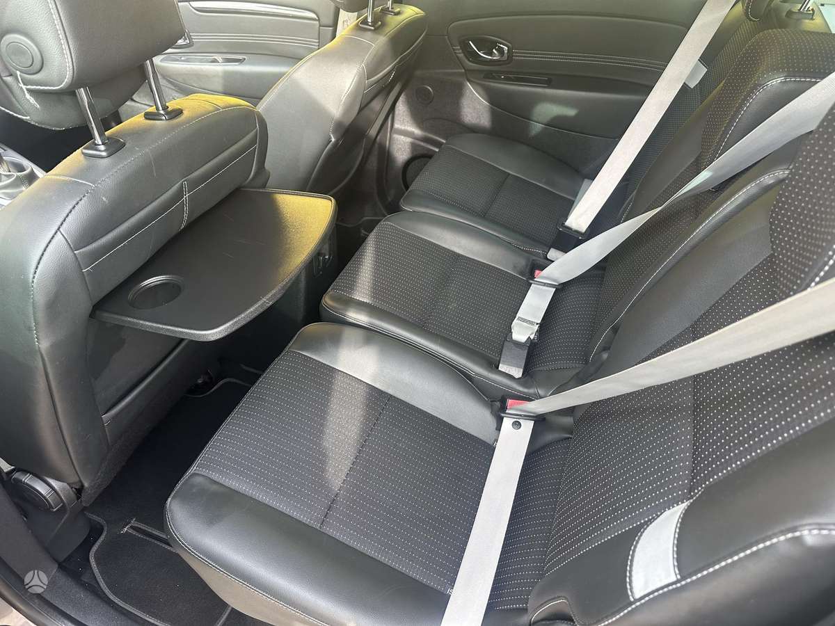 Renault Scenic, 1.5 l., Минивэн
