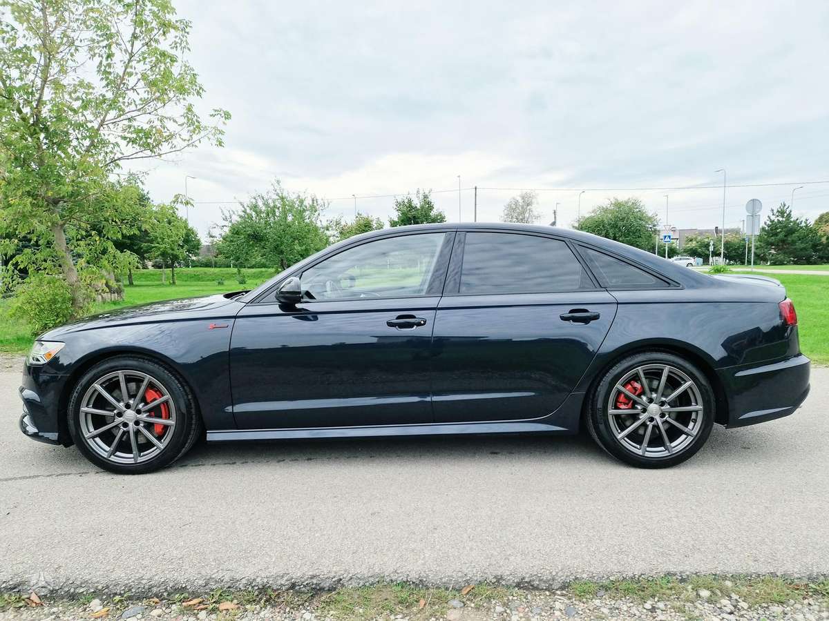 Audi A6, 3.0 l., sedanas