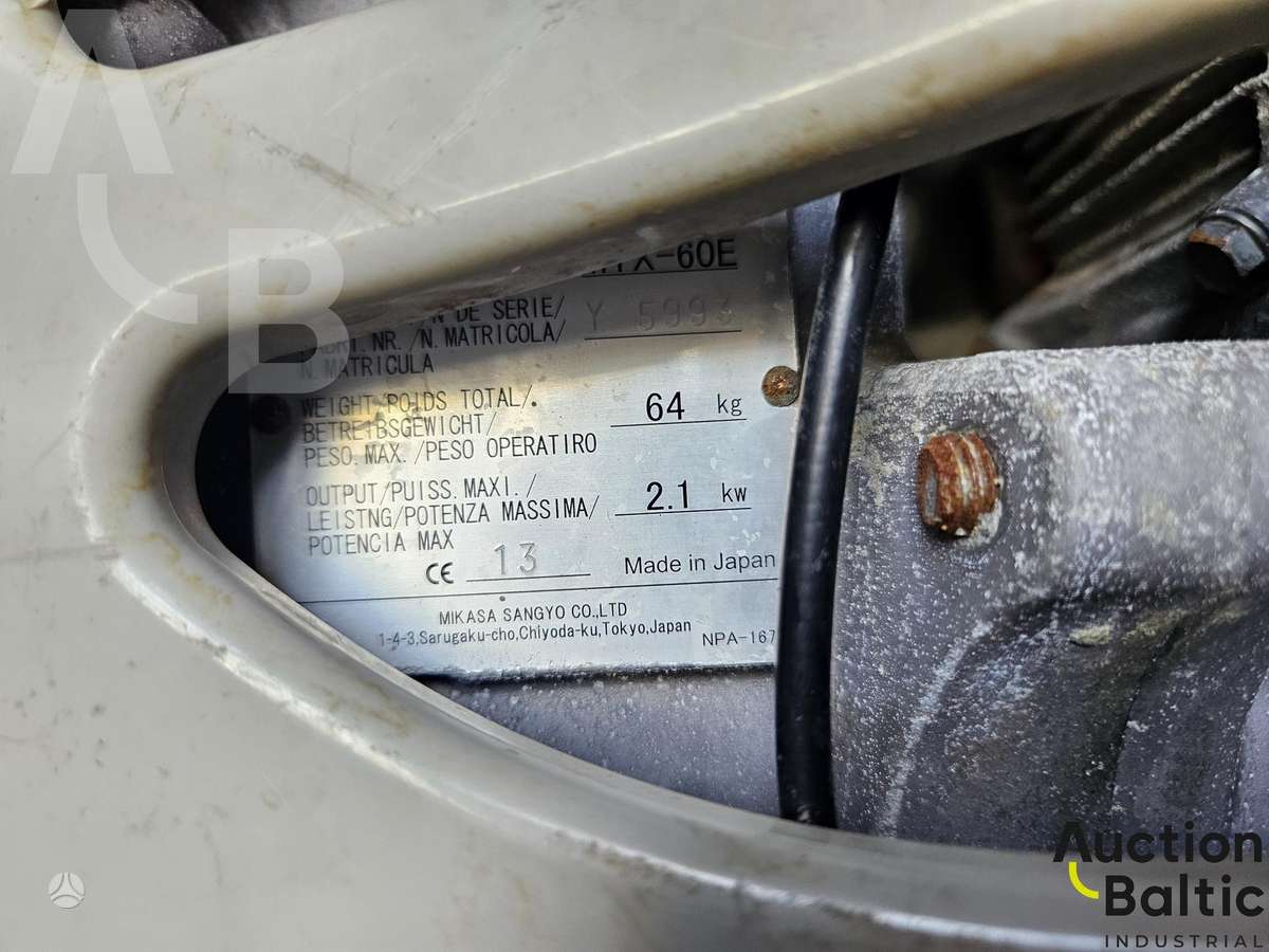 -Kita- Mikasa MTX-60E, vibrator / compactor