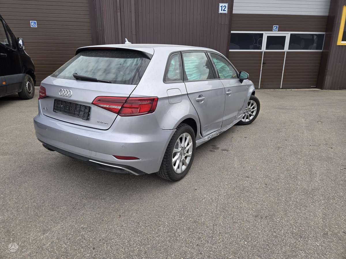 Audi A3, 1.4 l., hatchback