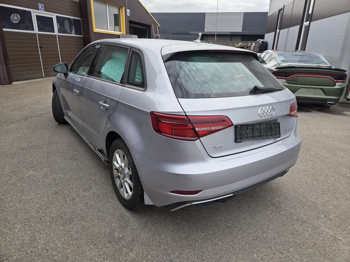 Audi A3, 1.4 l., hatchback