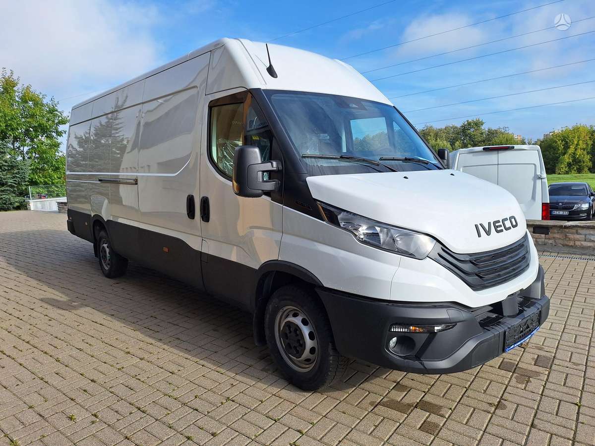 Iveco Daily, 3.0 l., cargo van