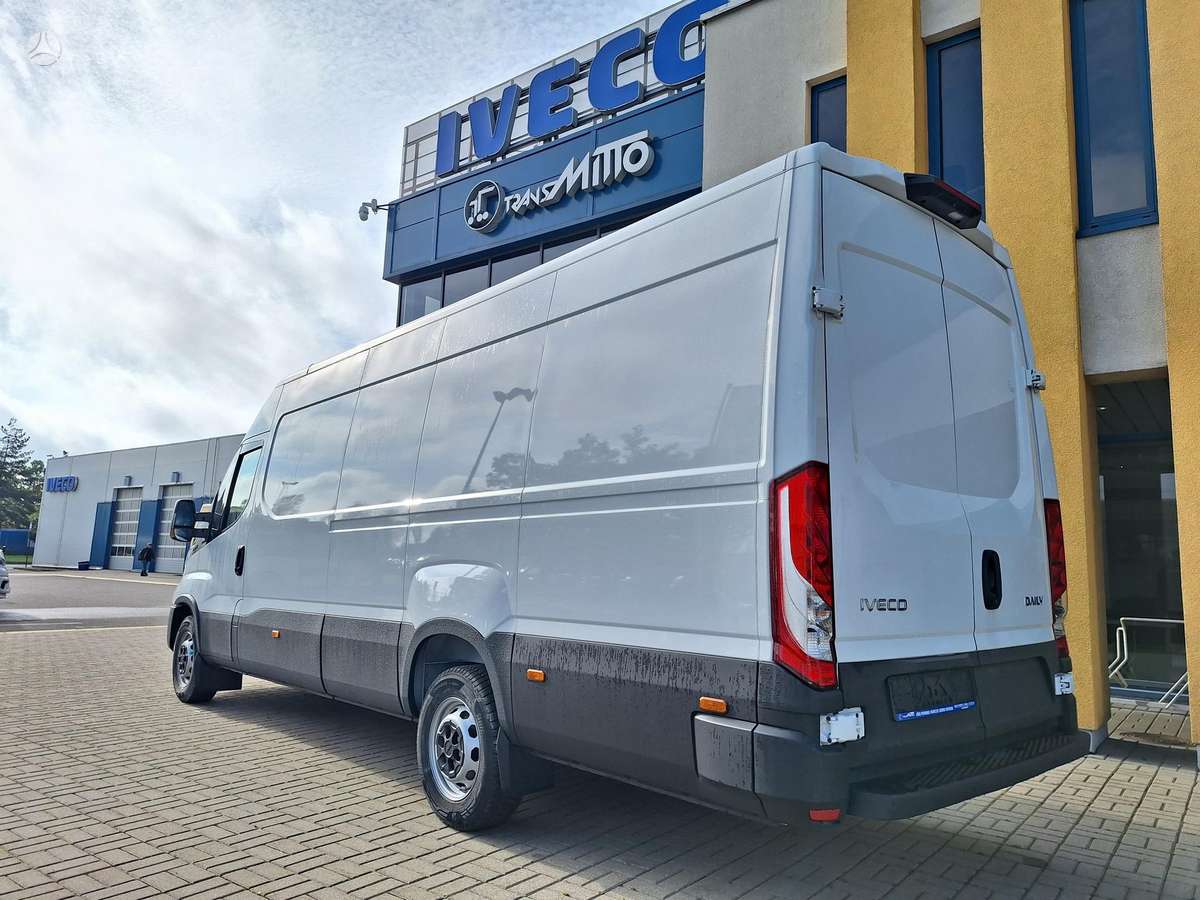 Iveco Daily, 3.0 l., cargo van