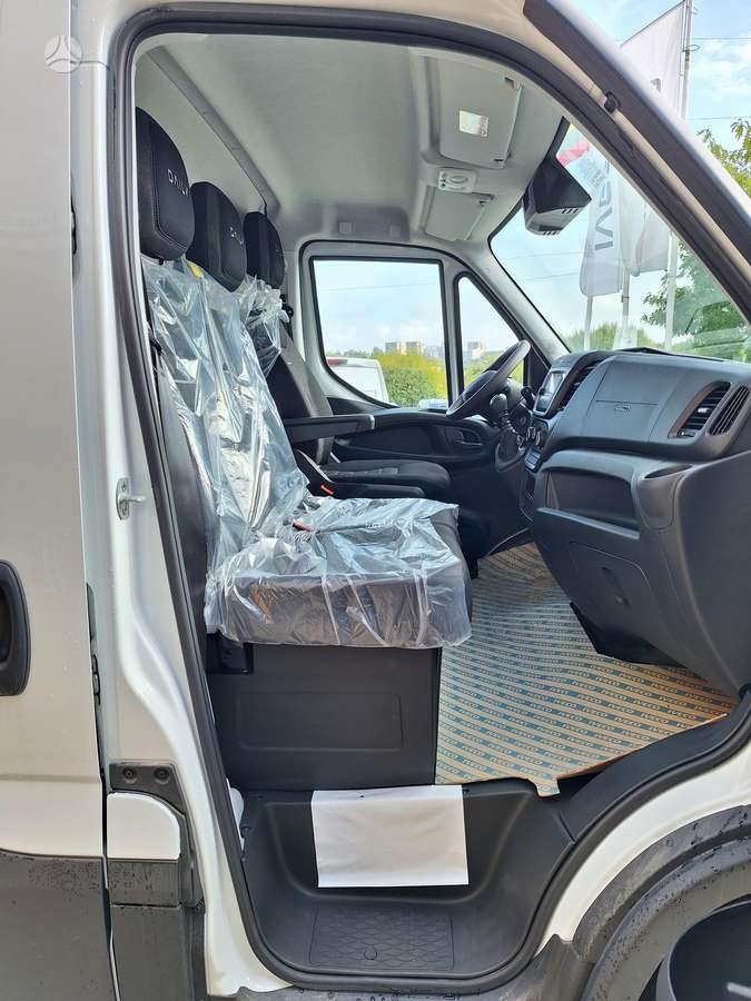 Iveco Daily, 3.0 l., cargo van