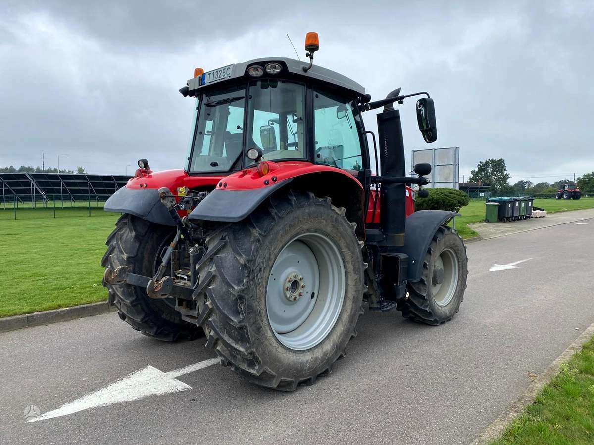 Massey Ferguson 6713 S, тракторы
