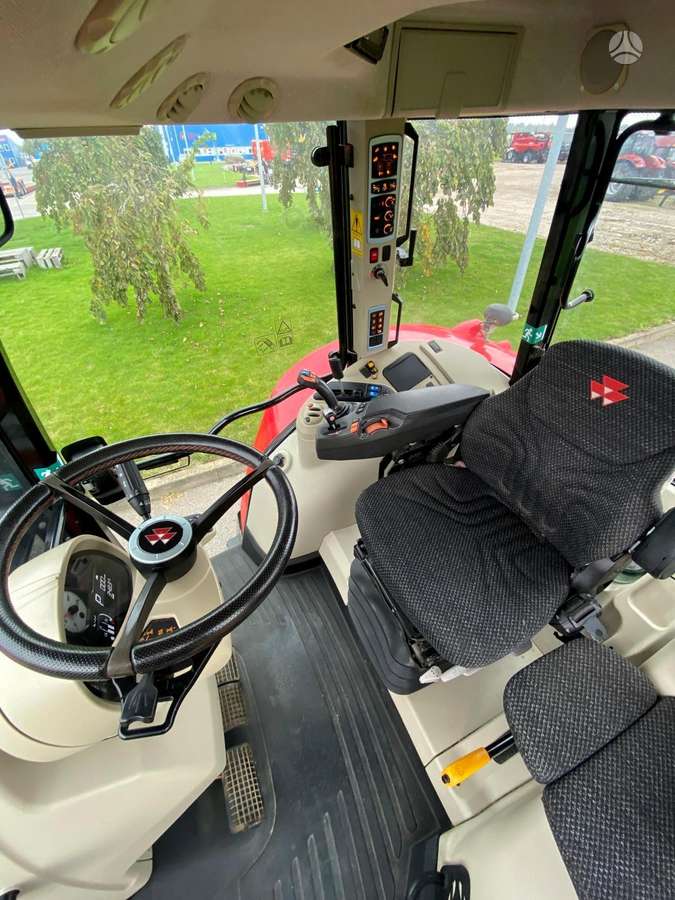 Massey Ferguson 6713 S, тракторы