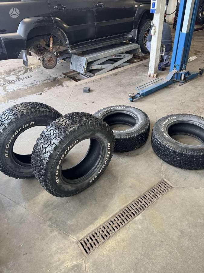 BF Goodrich, universalios 265/70 R17