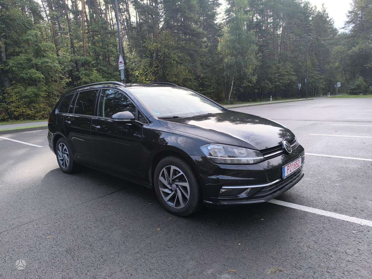 Volkswagen Golf - 12