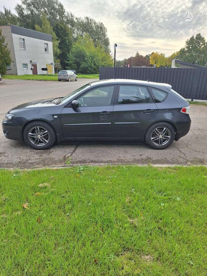 Subaru Impreza - 5