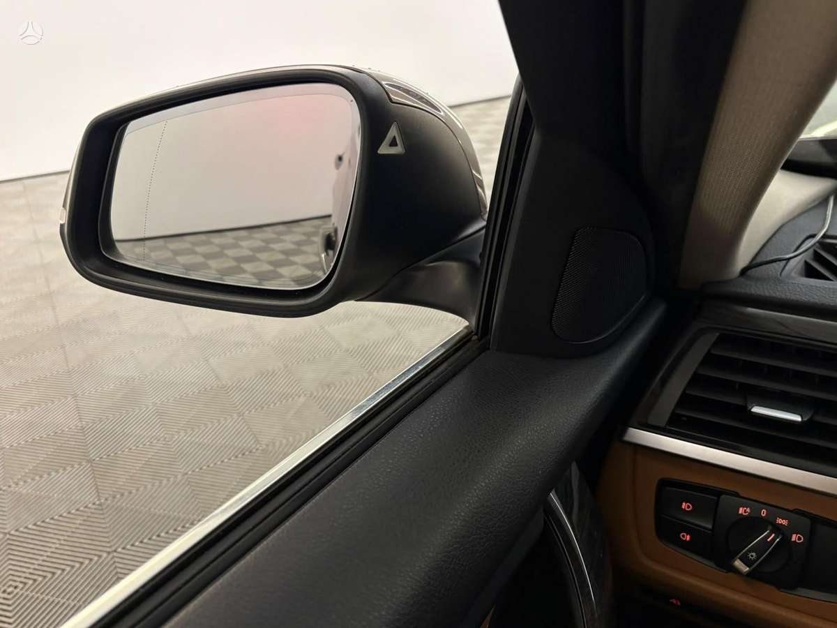 BMW 320, 2.0 l., universalas