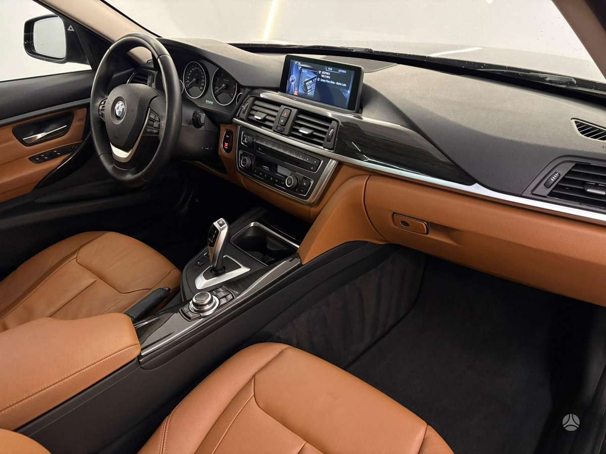 BMW 320, 2.0 l., wagon