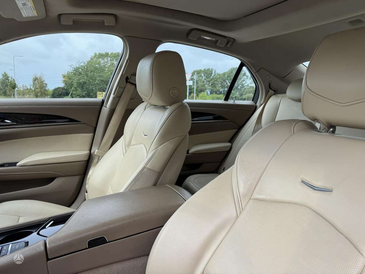 Cadillac CTS, 2.0 l., Седан