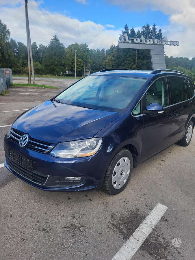 Volkswagen Sharan - 1