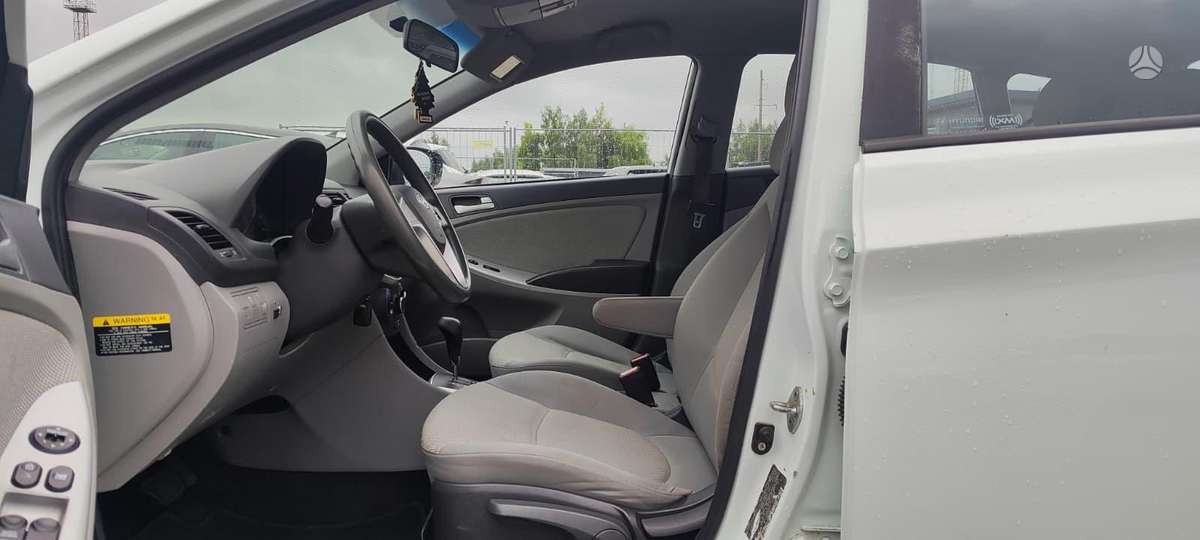 Hyundai Accent, 1.6 l., Хэтчбек