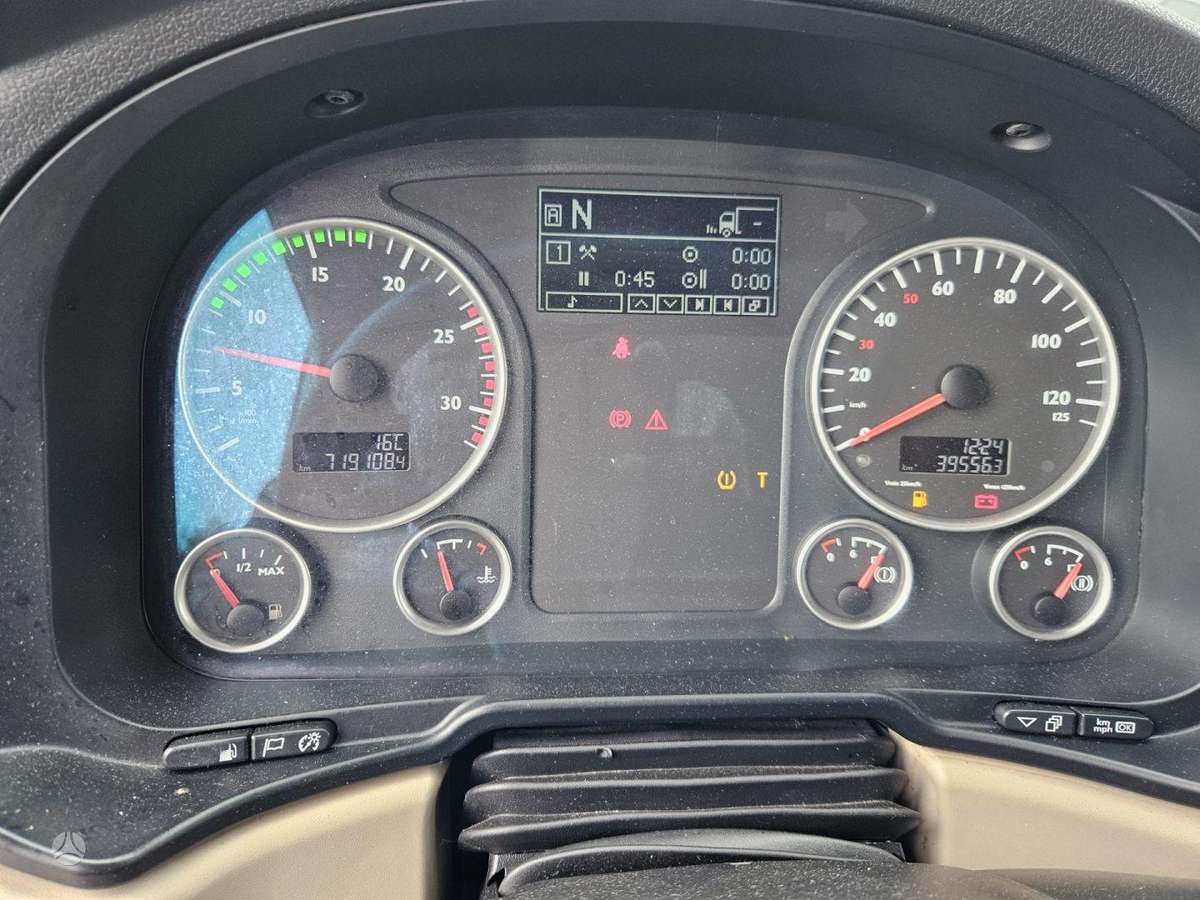 MAN TGX 18.460 MEGA, double sleeper